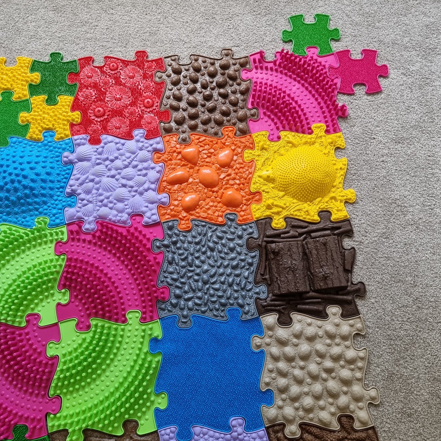 Diamond Tactile Motor skills Play Set
