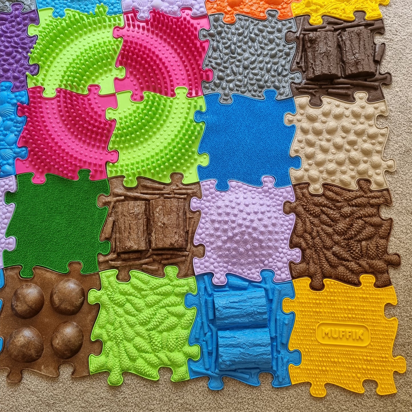 Diamond Tactile Motor skills Play Set