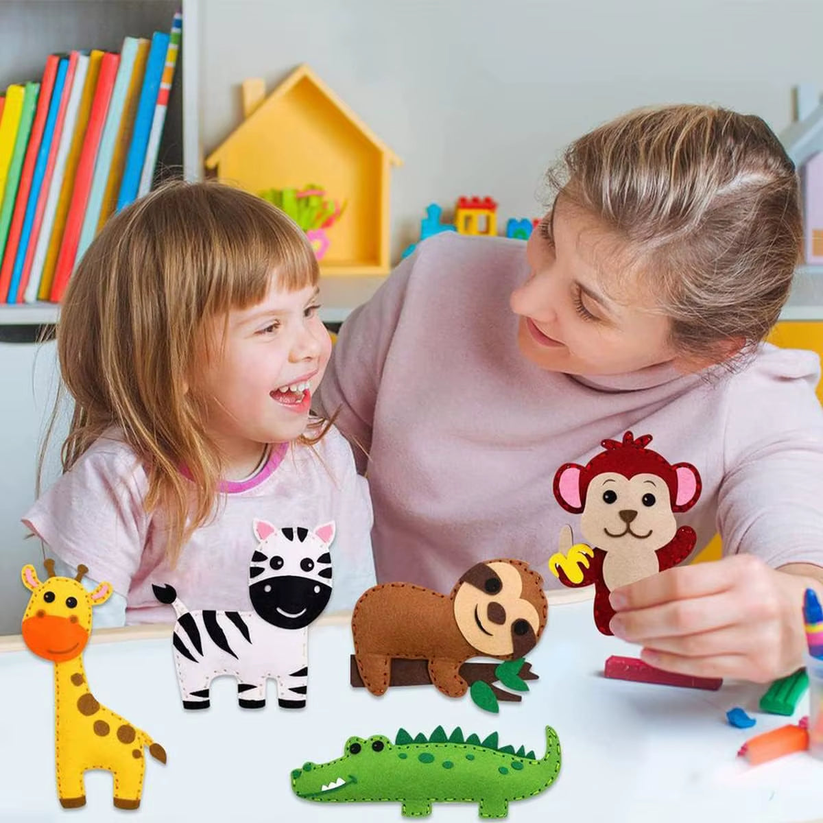 Woodland Animals Craft Kit Forest Creatures DIY Sewing Felt Plush Animals for Kids Beginners Educational Sewing Set Girl Art Toy