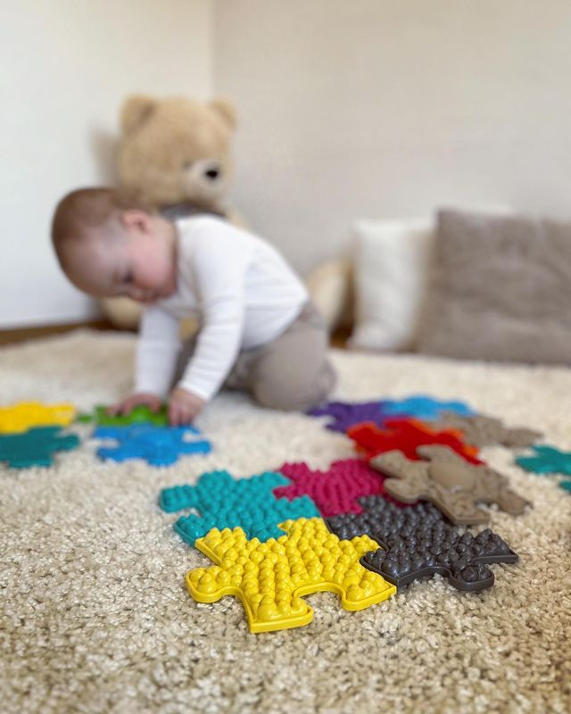 Tots Mini Sensory Playmat Set
